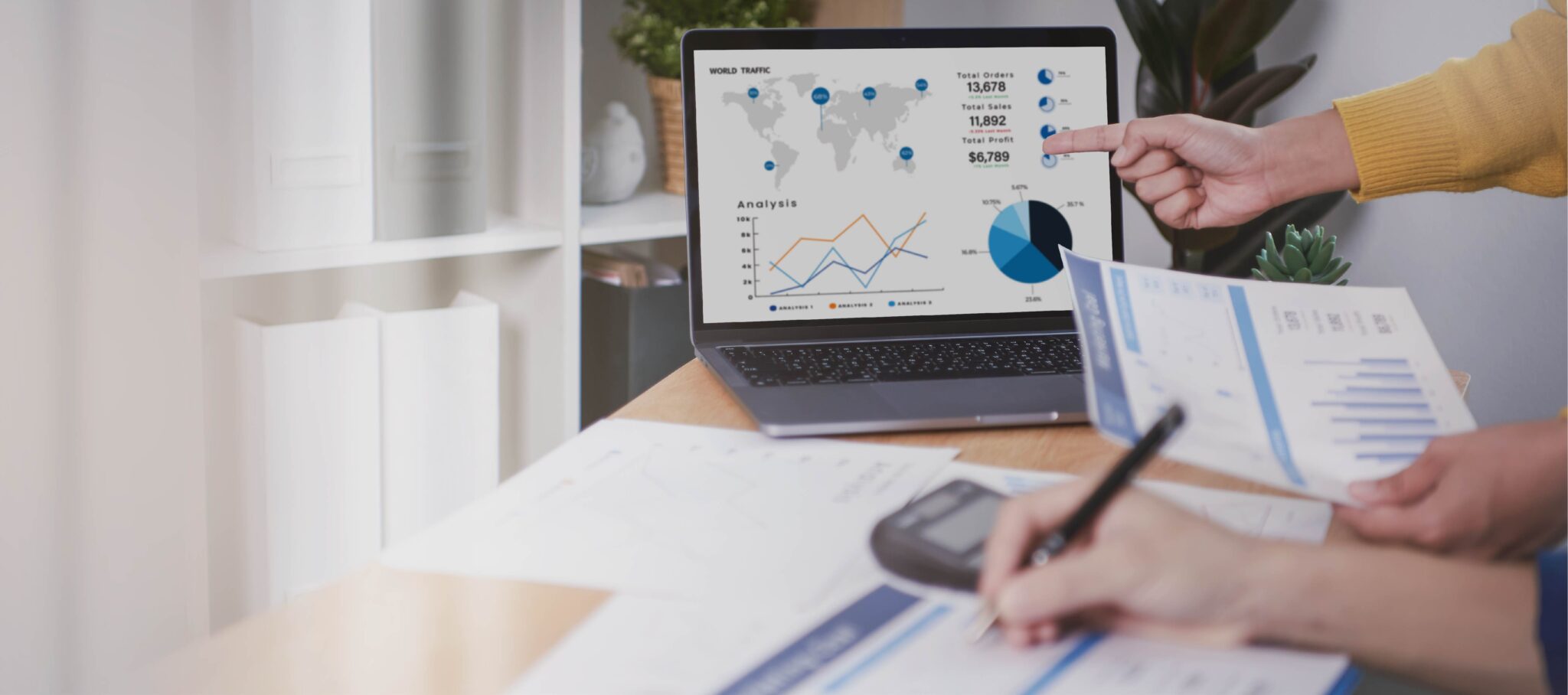 The Challenges and Triumphs of Managing Remote Software Developers