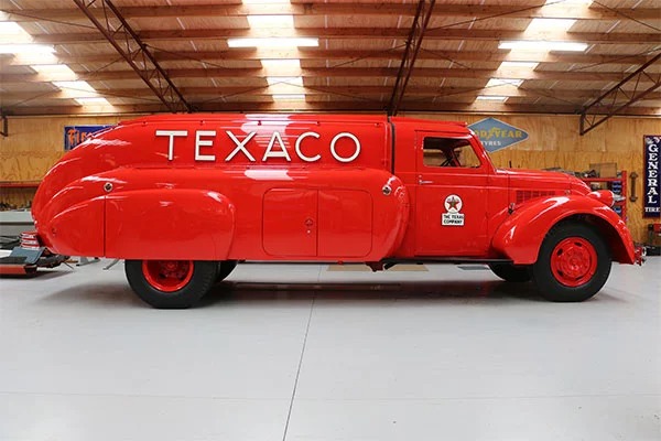 Why Truck Wraps in Davenport Are a Smart Investment for Local Businesses