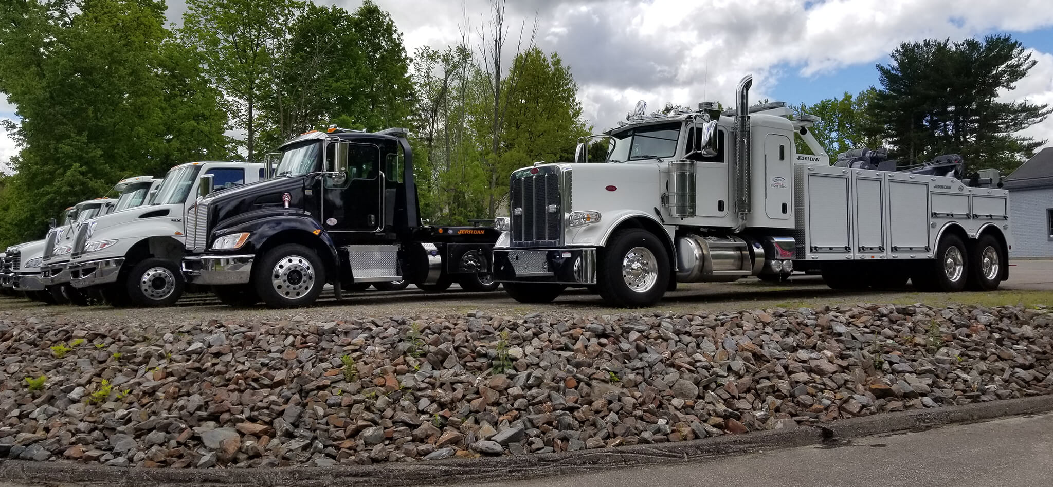 Selecting the Right Tow Truck