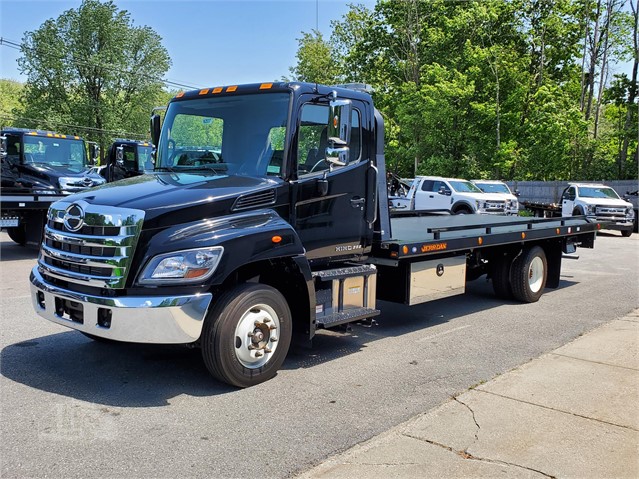 Finding Used Tow Trucks For Sale