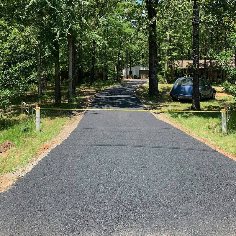 What Are Some Of The Things That a Paving Contractor Does?