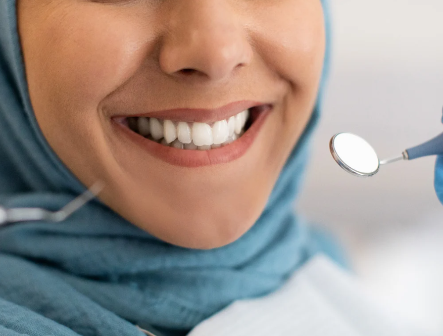 Common Issues a Smile Makeover Can Correct Effectively