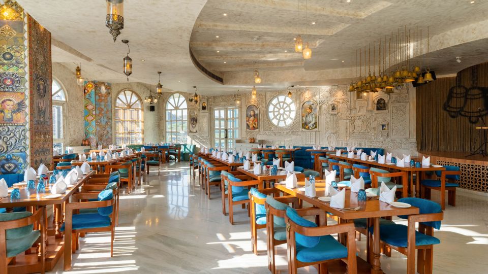 luxury hotel in udaipur | 5 star hotels in udaipur