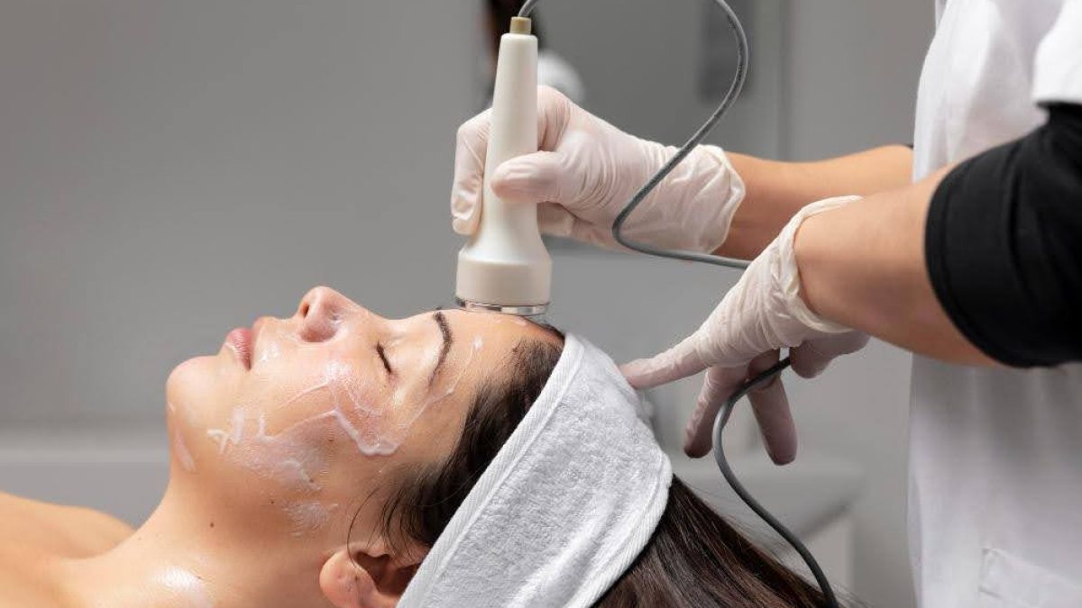 The "Non-Surgical Lift": Who Is the Perfect Match for HIPRO-V?