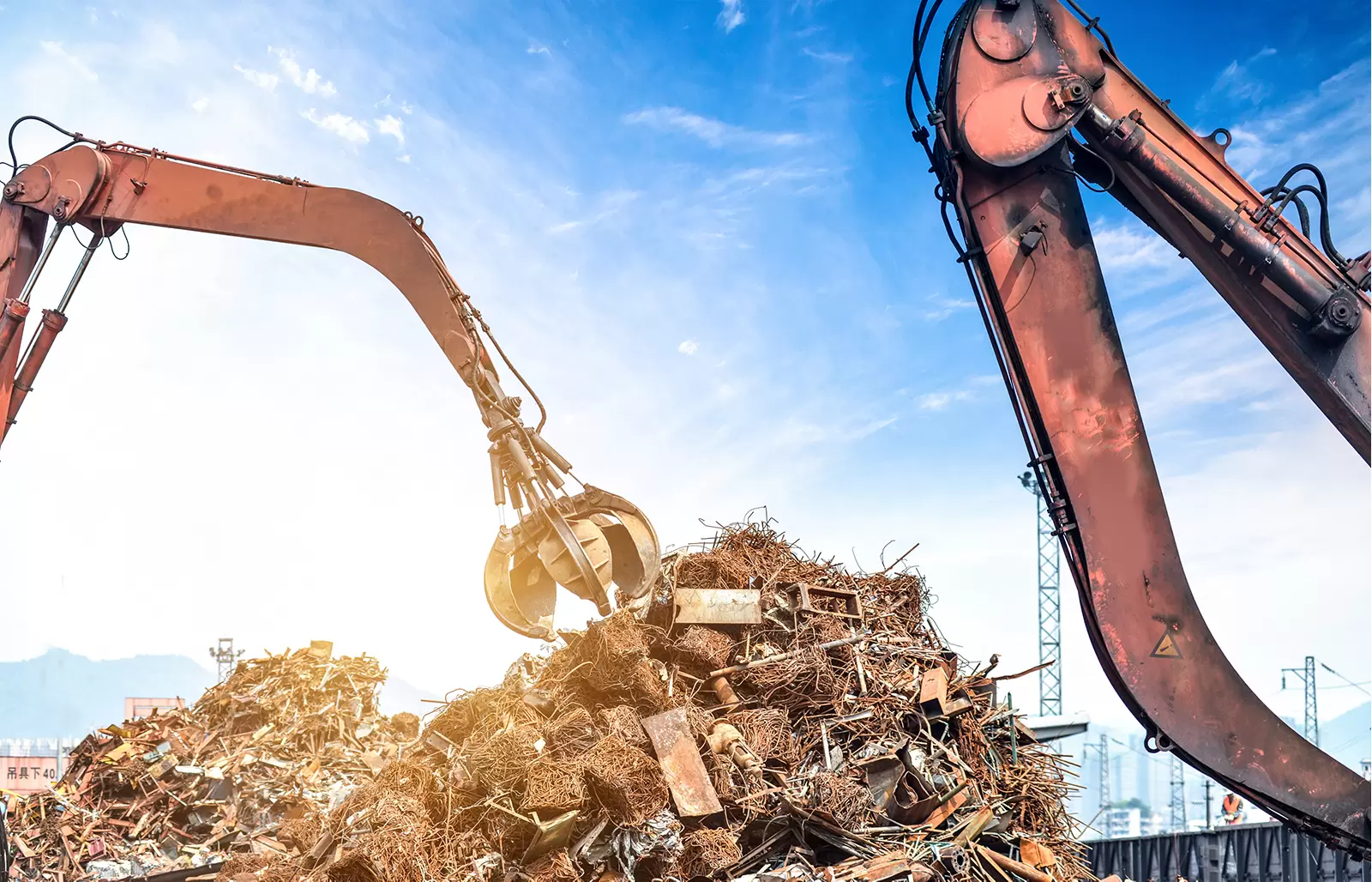 Riding the Waves: Adapting to Fluctuating Scrap Metal Market Prices