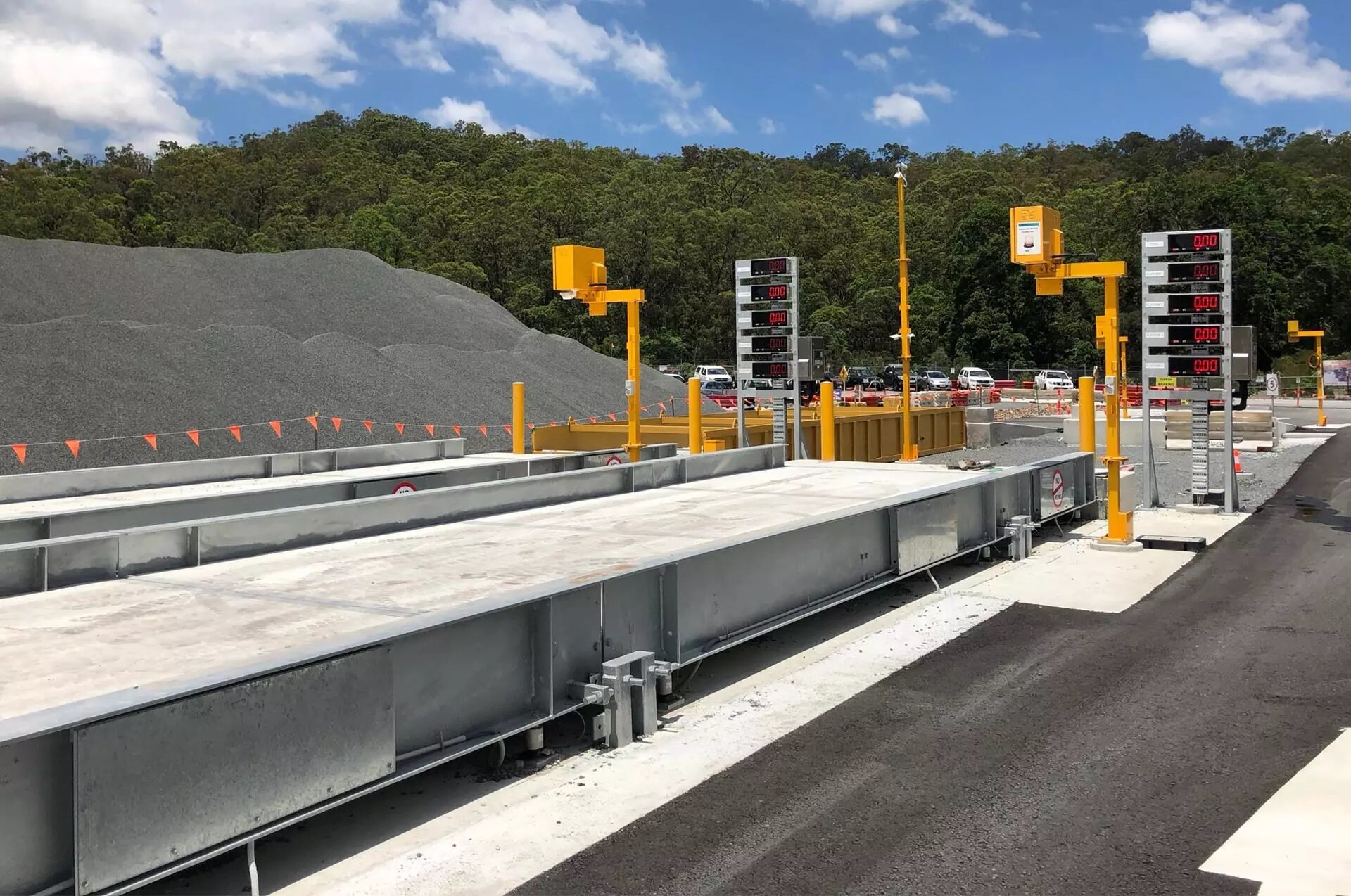 7 Reasons to Have Public Weighbridges for Modern Logistics