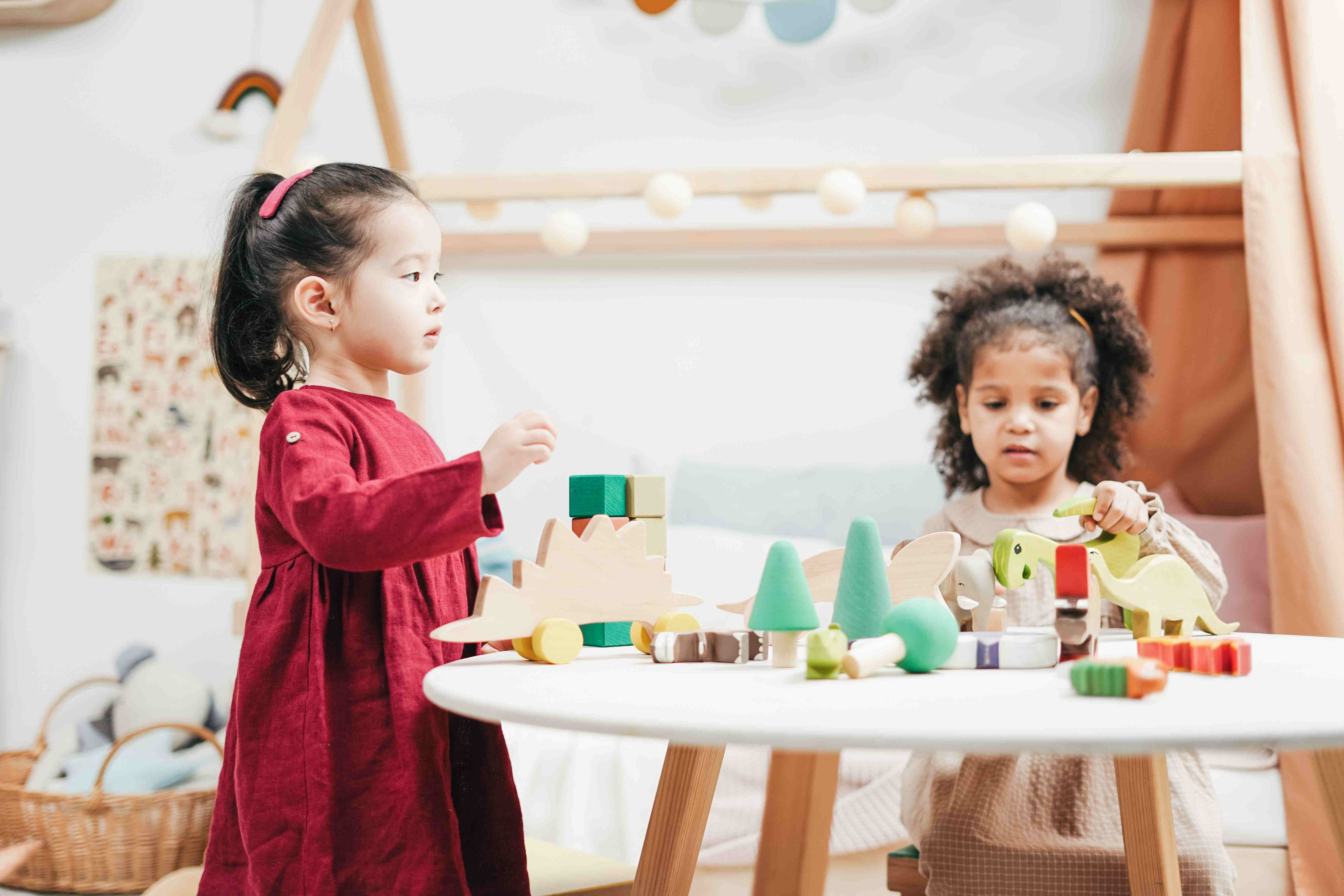 15 Best Toys To Keep Your Little One Entertained