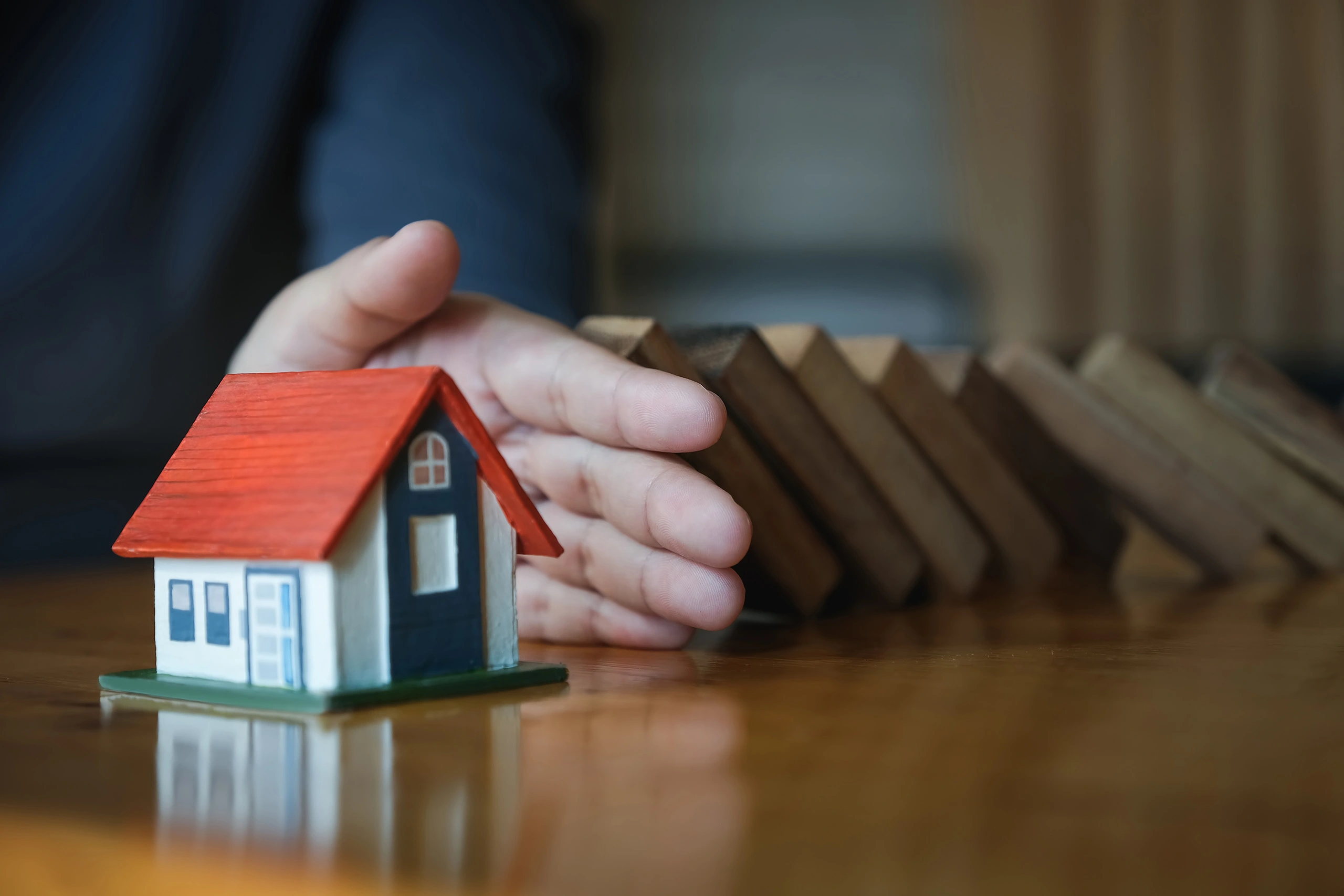 Buying a Home? Beware of These 10 Red Flags