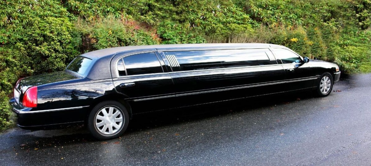 Questions to Ask Your Cape Cod Limo Provider Before Booking