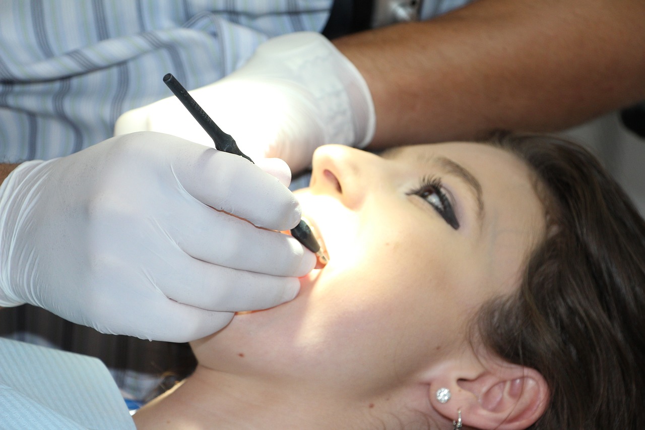  6 Ways to Care for Your Dental Implants
