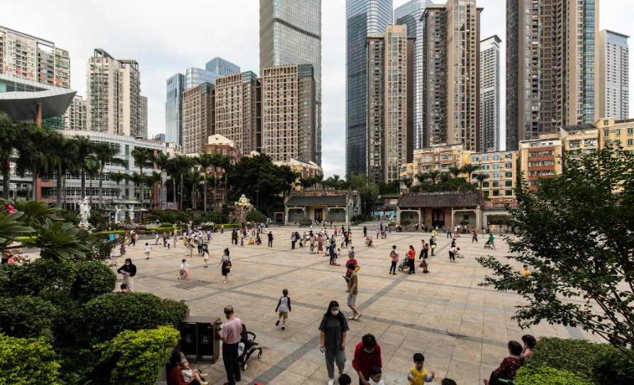 China's Population Is Dropping Right Now, Heralding A Demographic Crisis