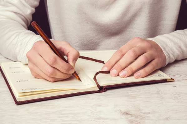 Important Factors to Consider in Essay Writing - Guide 2022