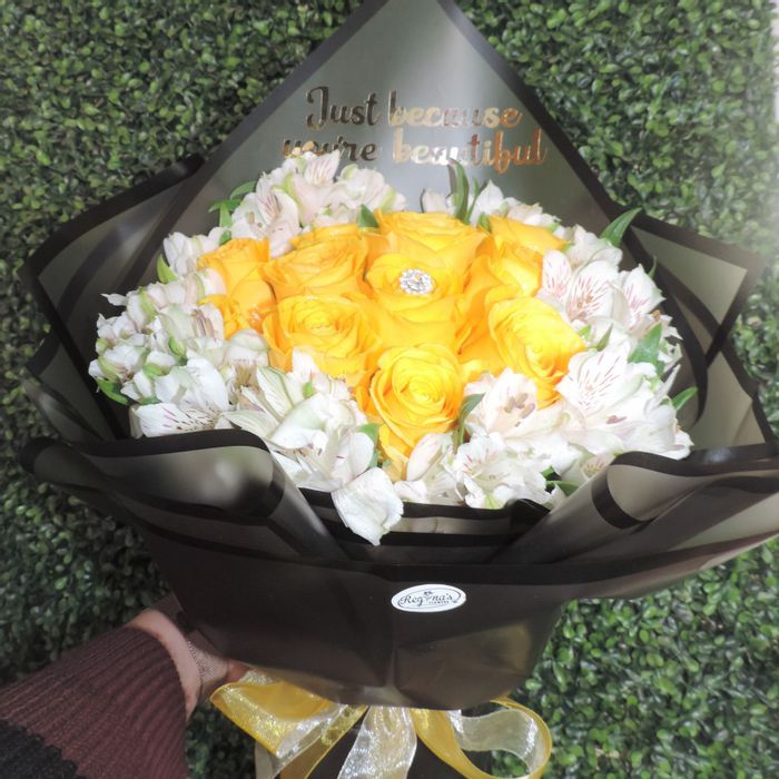 How to Check Freshness of Roses