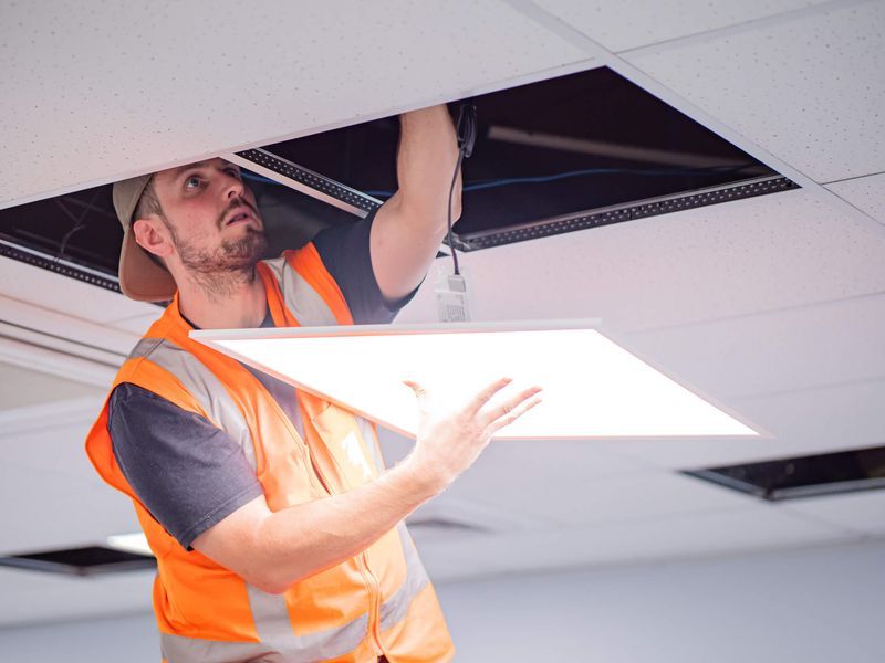 5 Reasons to Hire an Electrician for Your Home