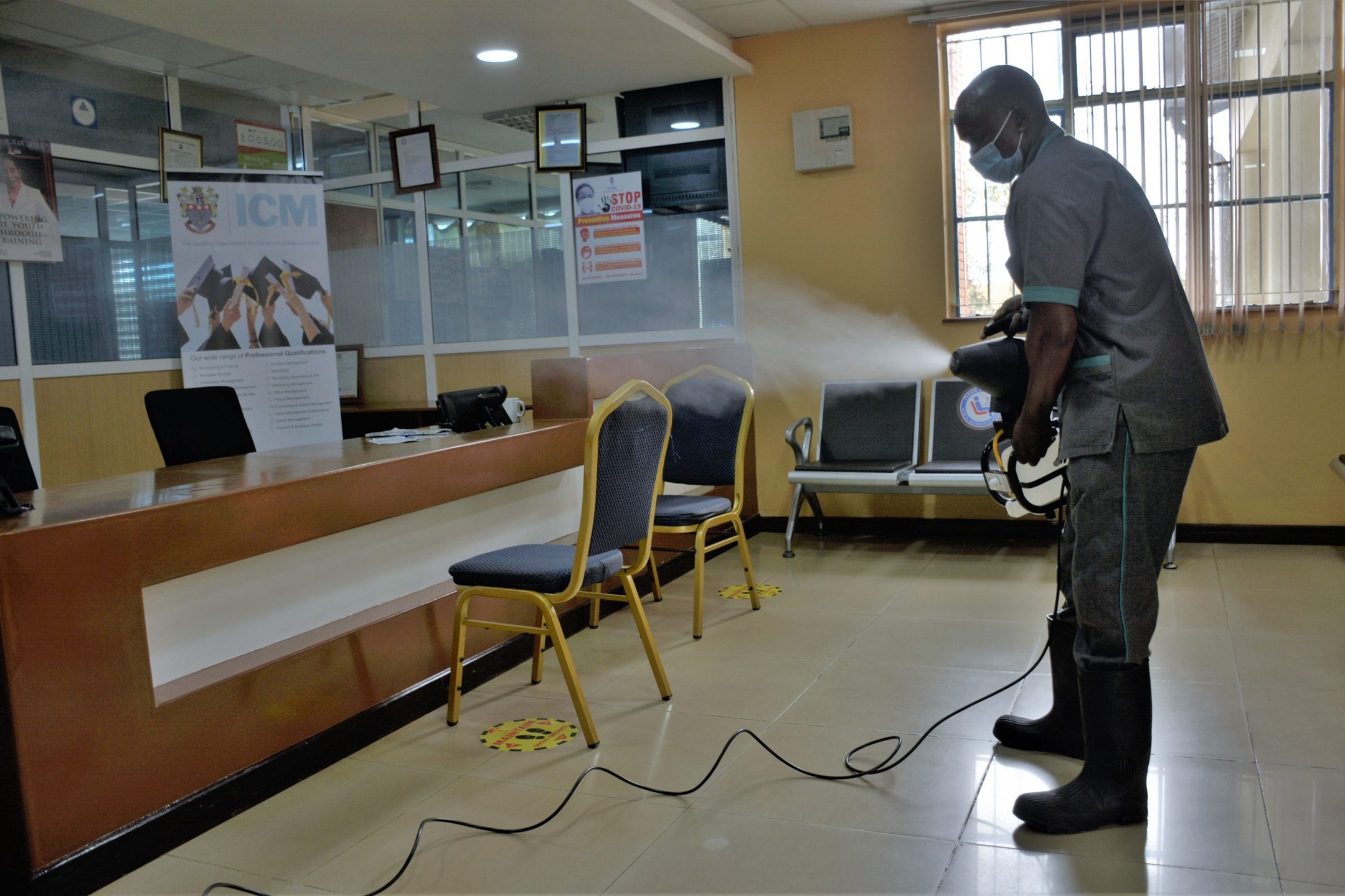 Top 5 Benefits of Commercial Office Cleaning Services