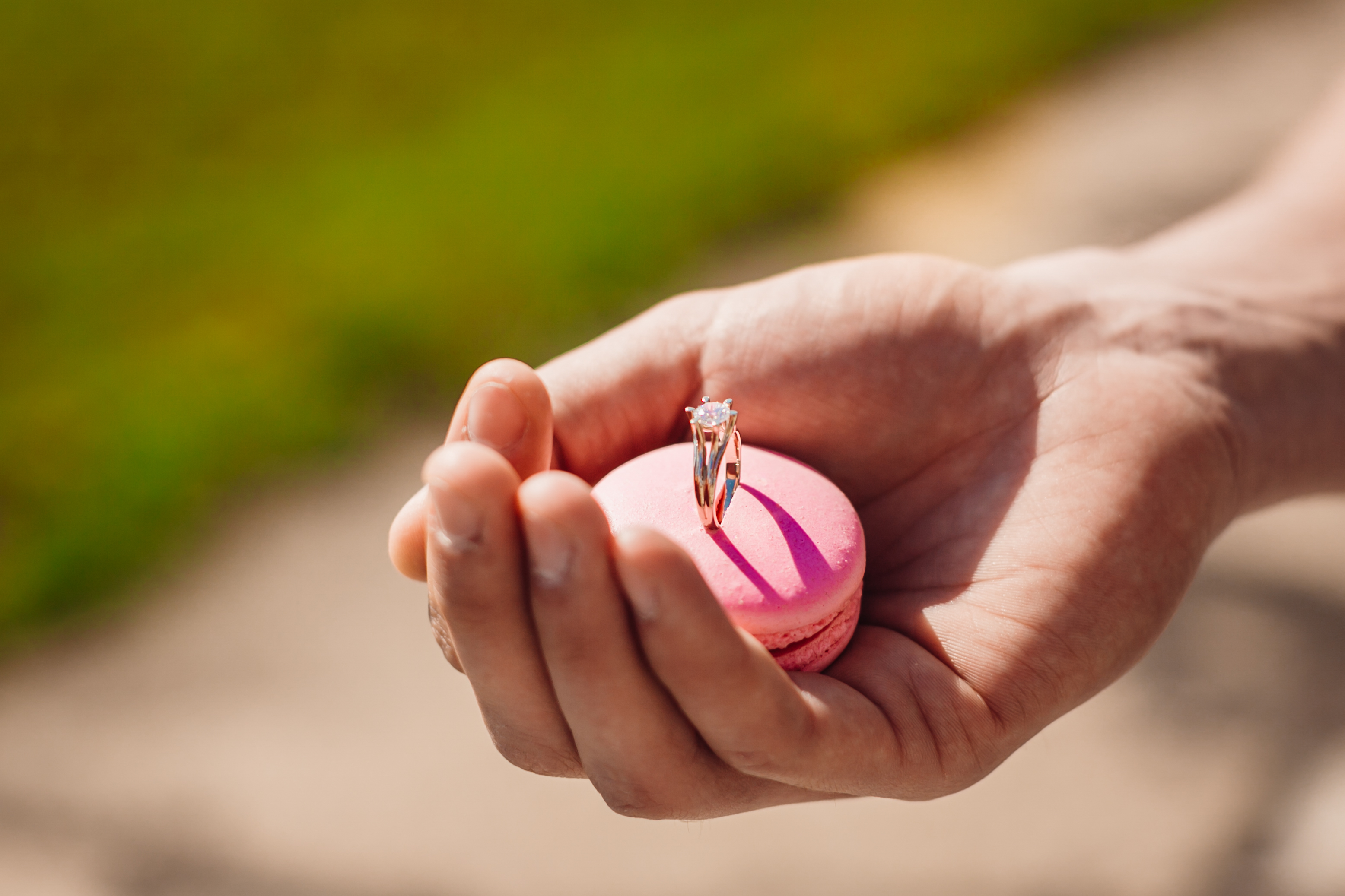 5 Reasons to Get a Sapphire Engagement Ring