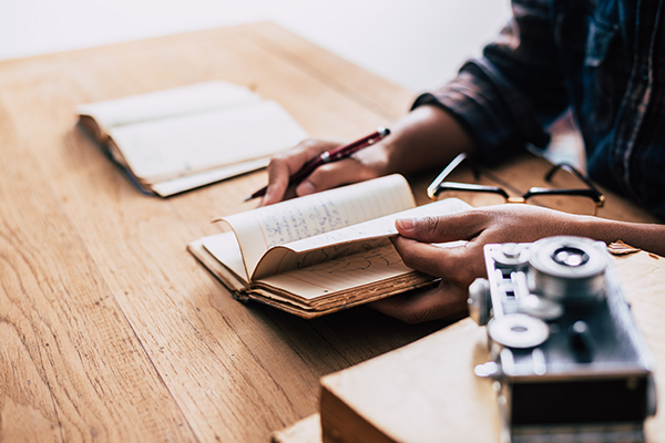 Control the volume of the text in the dissertation.