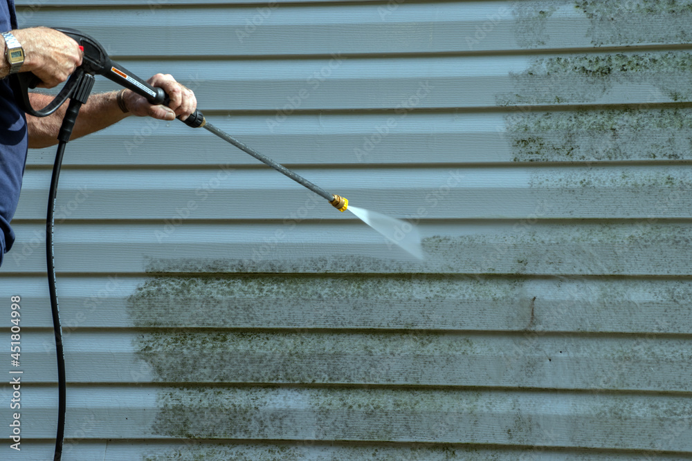 House Washing Services in Spring Hill, FL