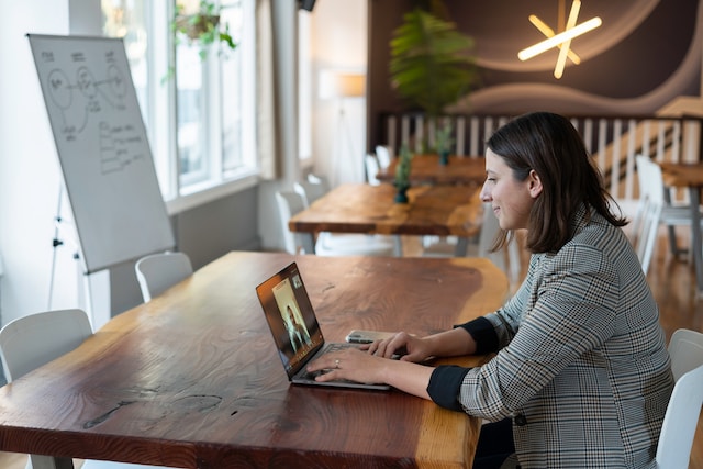 The Benefits of Hiring an Email Virtual Assistant