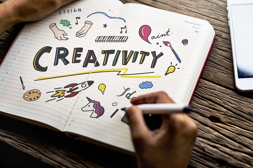 What's the difference between description and narration? 