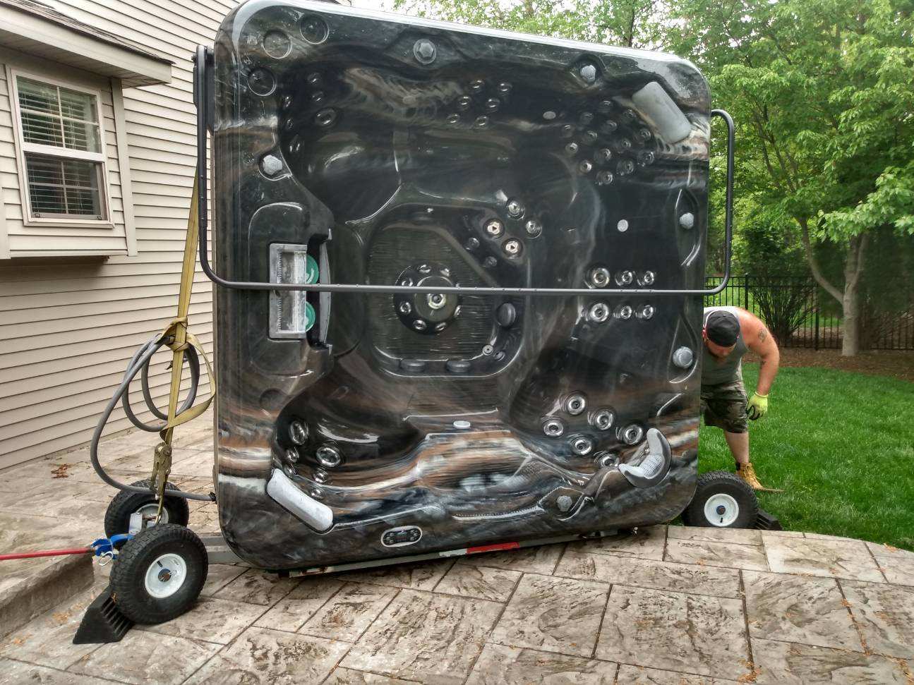 Why Professionalism Matters in Hot Tub Moving