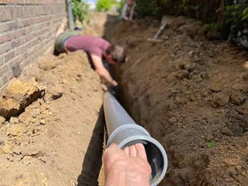 Would You Recognize the Signs of a Sewer Line Problem?