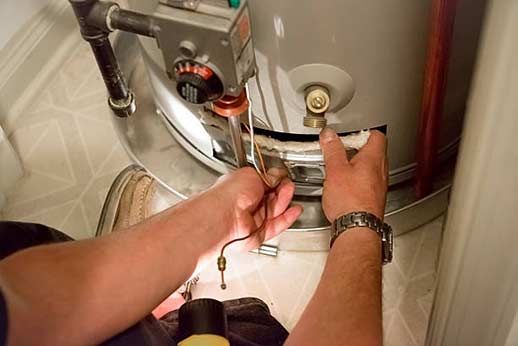 Signs You Need to Hire a Water Heater Plumber