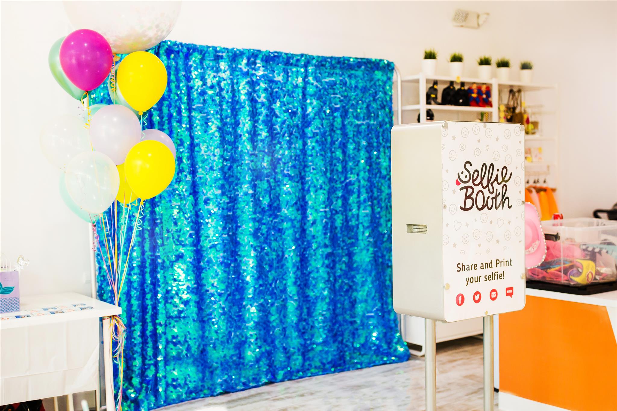Rent the right Photo Booth Equipment for Your Next Event