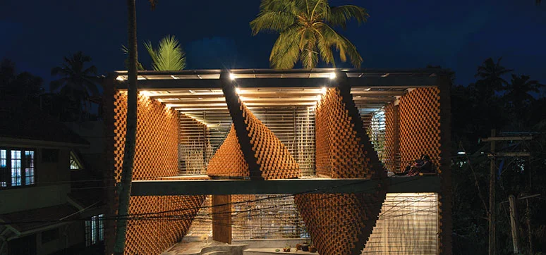 Maximizing Efficiency and Aesthetics: Exploring Rat Trap Bond in Facade Brick Masonry