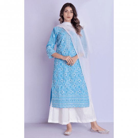 Latest Indian Dresses and Accessories Online Shopping - Ayaany