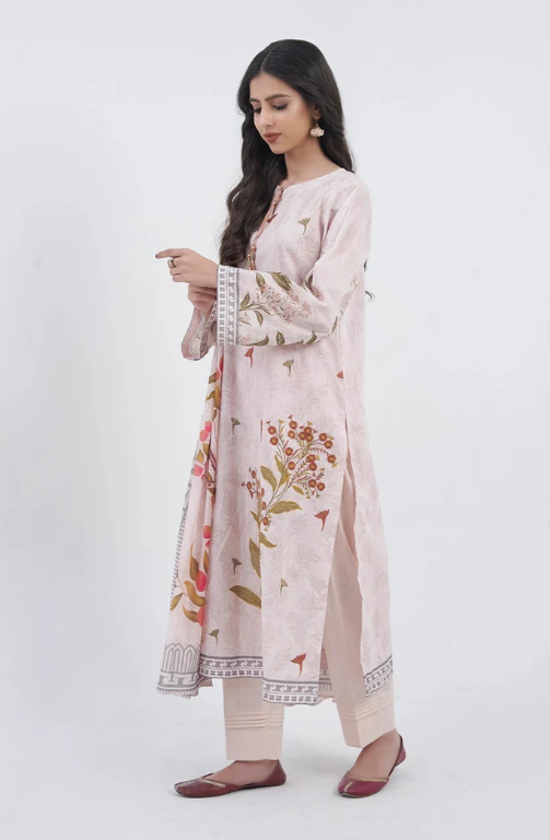 Elevate Your Wardrobe: Find Timeless Fashion at Khas Stores