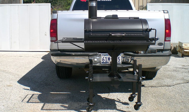 Book Professional Shed Removal Services in Aurora for Complete Nuisance Riddance