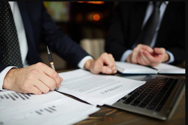 Advantages of studying tax laws as a specialisation 