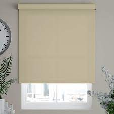Difference between Roller and Roman shades: