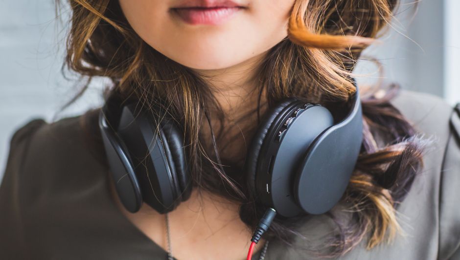 How to enjoy music without understanding the language?