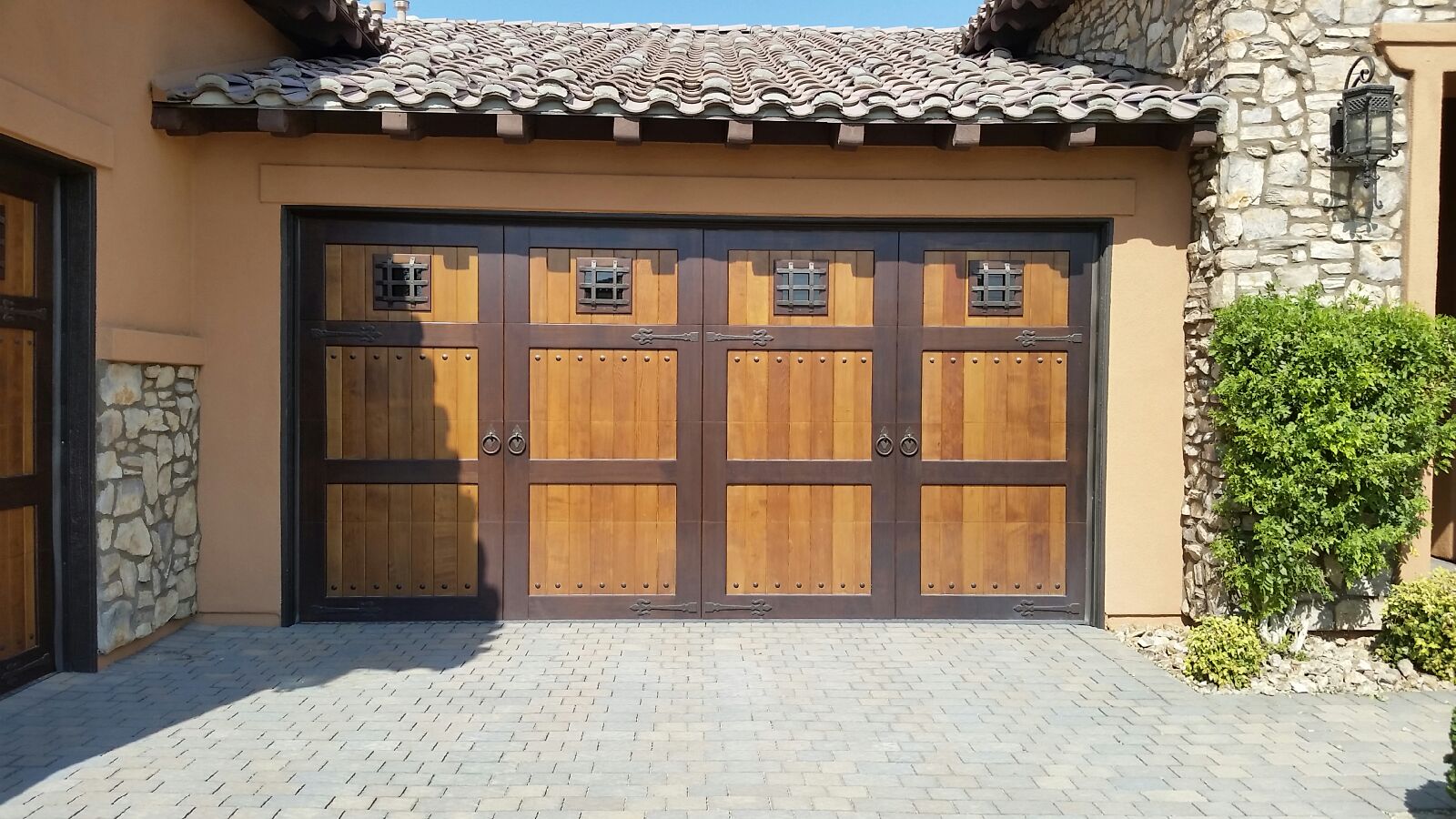 Maximising Energy Efficiency with Insulated Garage Doors
