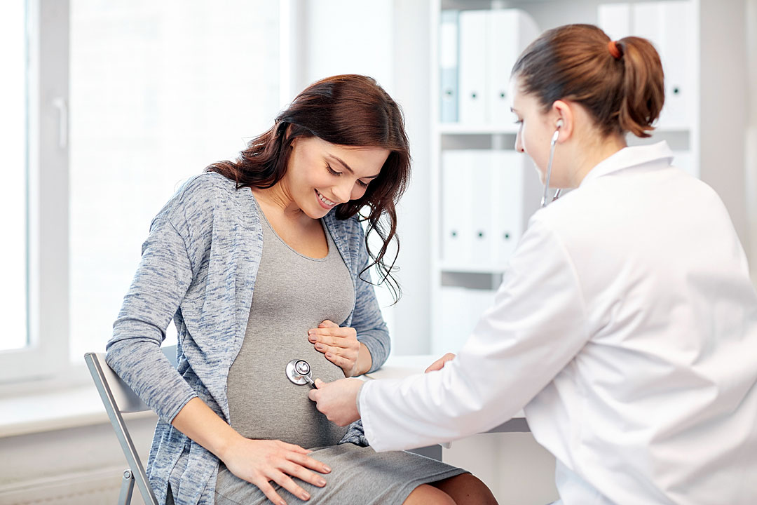 Why Should You Consider Visiting a Gynaecologists?
