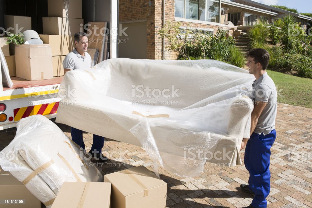 A Guide to Selecting Reliable Villa Movers in Dubai