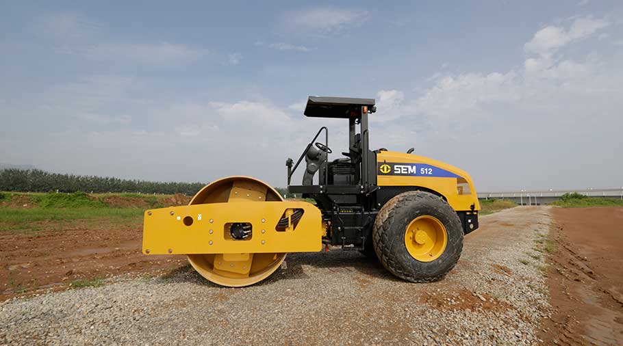 Why You Should Go for Chinese Soil Compactor in UAE