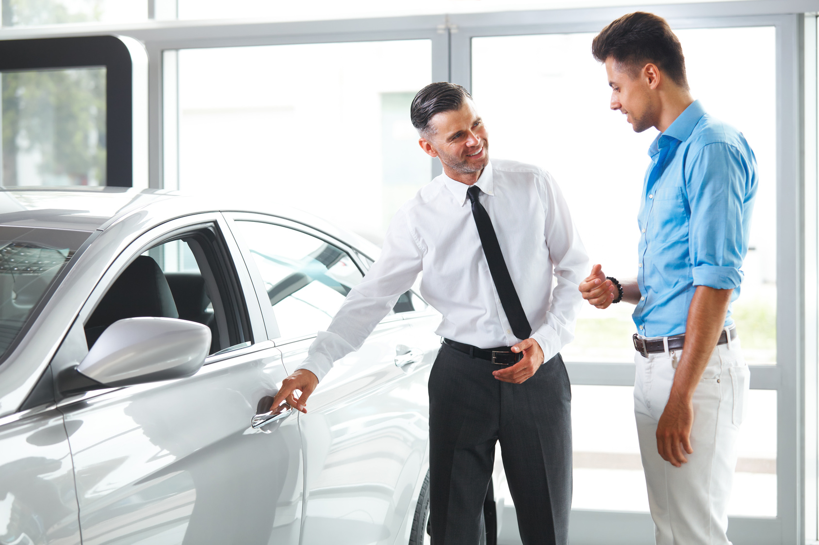 The Complete Checklist for Inspecting a Used Car Before Buying