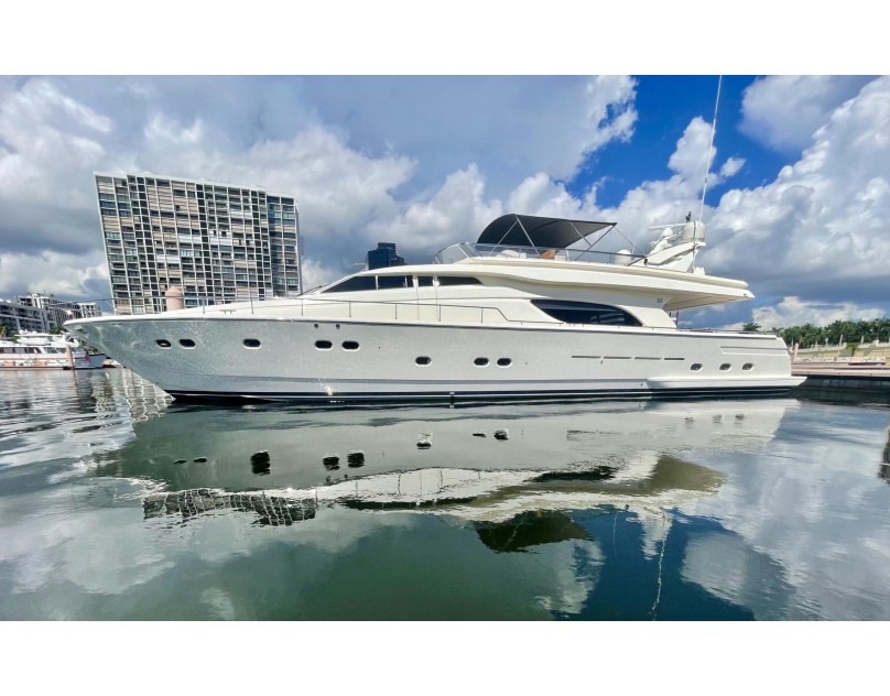 Luxury Yachts for Sell Fort Lauderdale