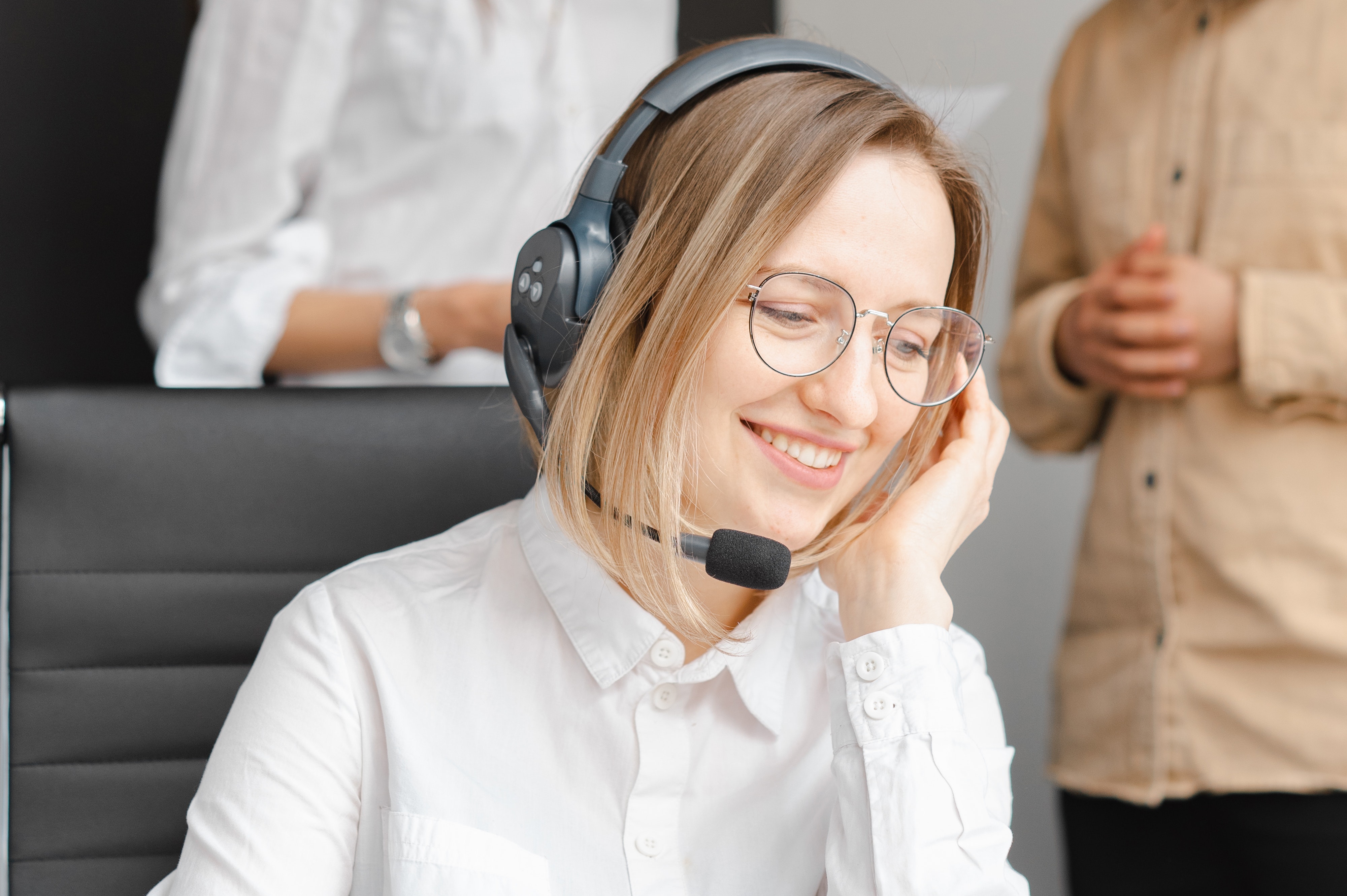 How a Virtual Receptionist Can Help You Save Time and Money on Appointment Scheduling?