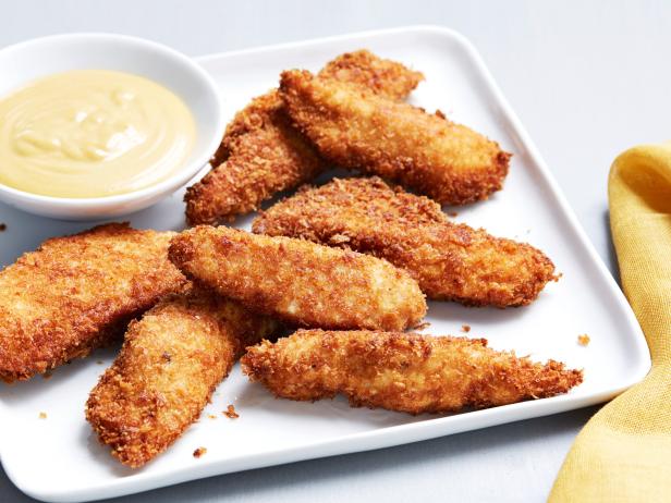 Healthy, Testy and Easy Chicken Fingers Recipe Ingredients and Overview Online On dinnevia 