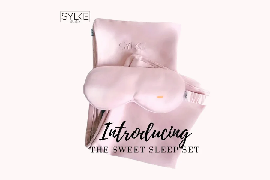 Reduce Dark Circles & Puffiness With Organic Silk Eye Masks: A Shopping Guide!