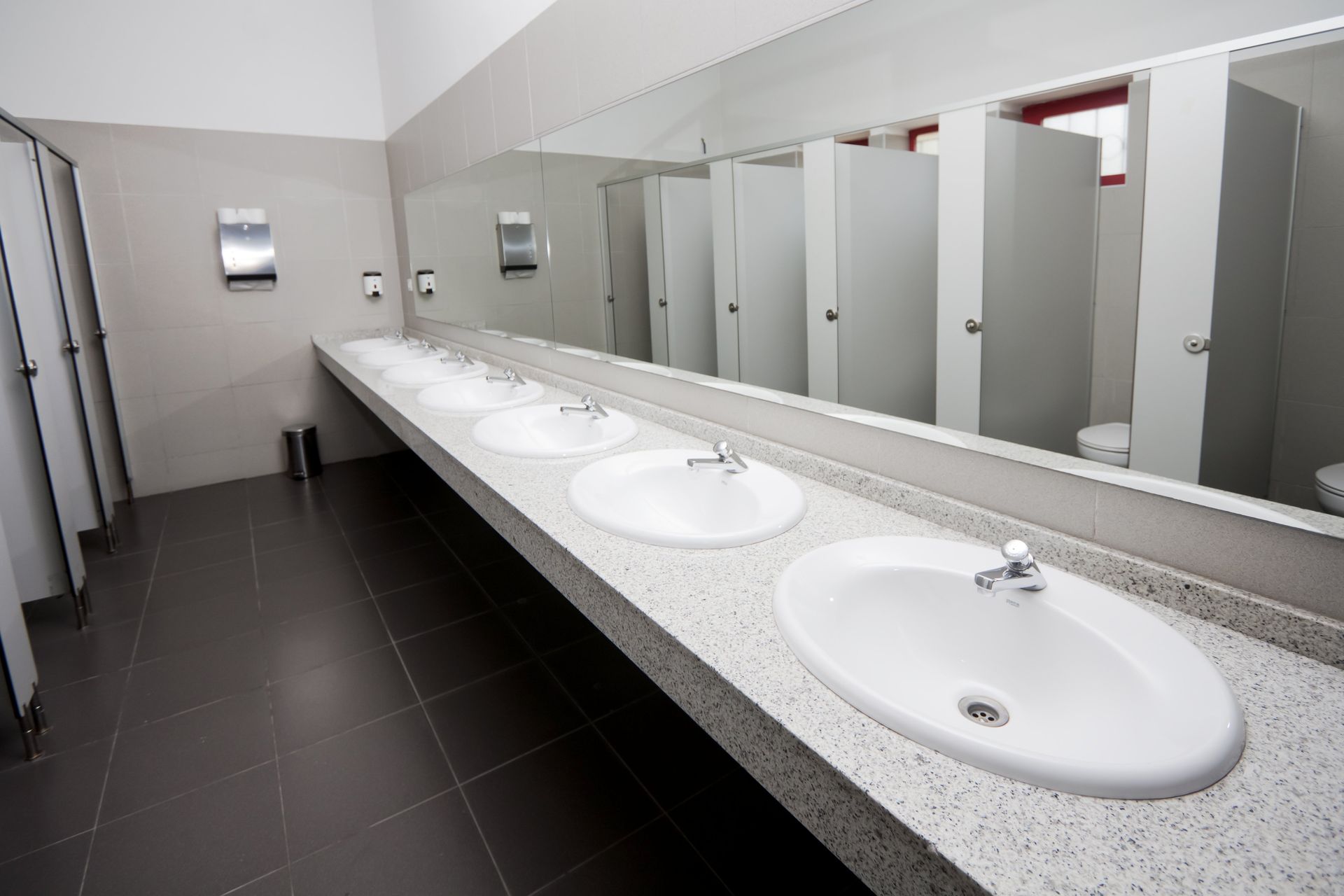 5 Reasons to Opt for Janitorial Products Birmingham