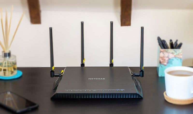 Why is my NETGEAR router not connecting to the Internet?