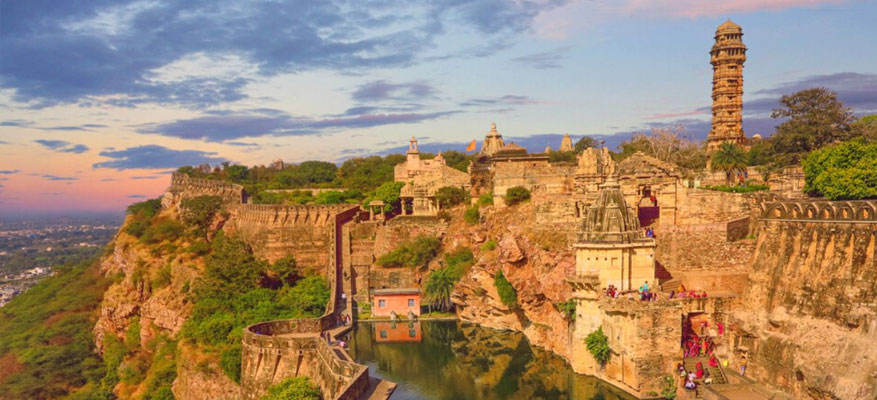 Unveiling the Hidden Treasures of Rajasthan's Royal Palaces and Forts