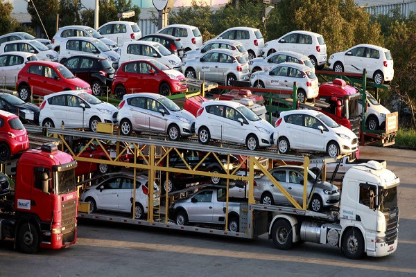 Iran Passenger Vehicle Database and Analysis