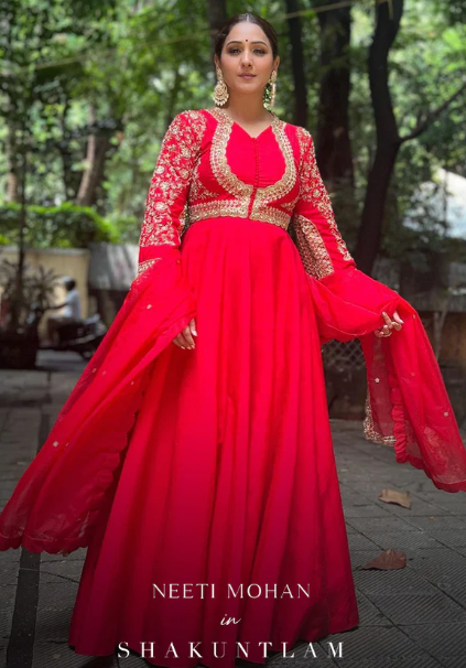 Be Ready to Amaze Everyone With Neeti Mohan Look