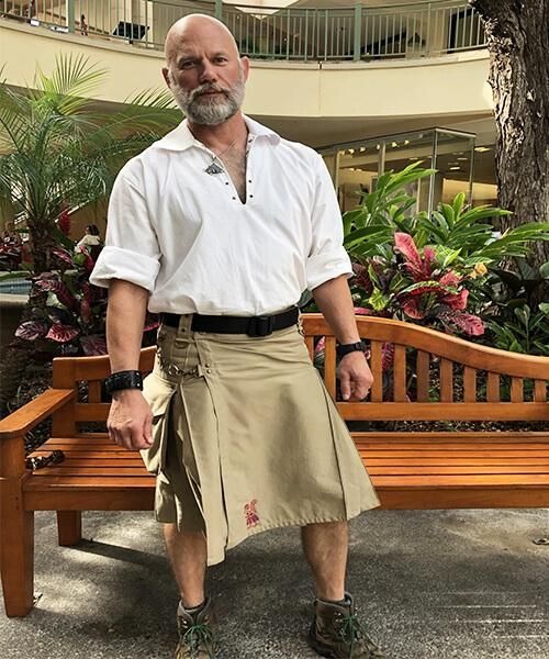 Kilts for Men: A Brief History and Guide to Choosing the Right One